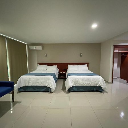 Hotel Latino Sahuayo Экстерьер фото