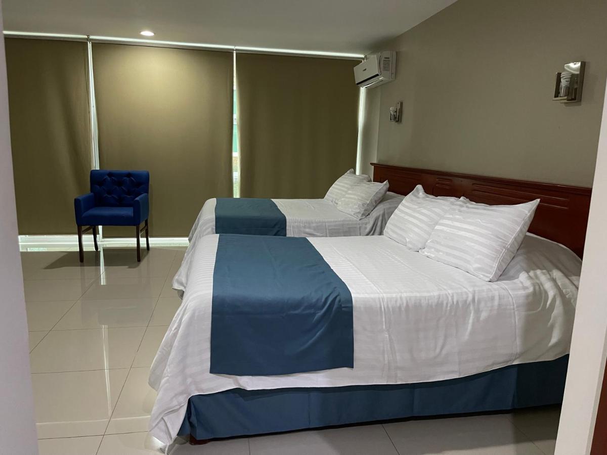 Hotel Latino Sahuayo Экстерьер фото